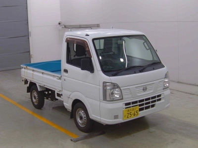 NISSAN NT100 CLIPPER