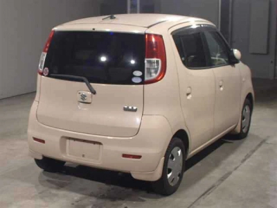 SUZUKI MRWAGON