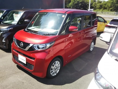 NISSAN ROOX