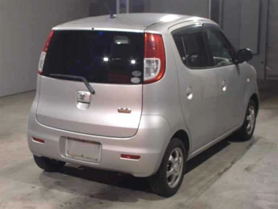 SUZUKI MRWAGON