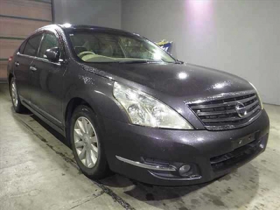 NISSAN TEANA
