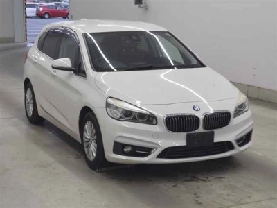 BMW 2 SERIES