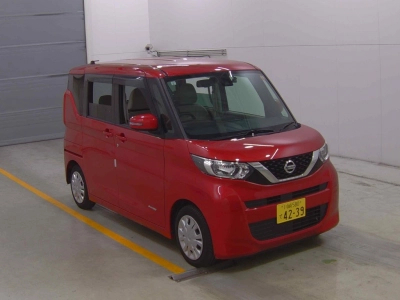 NISSAN ROOX