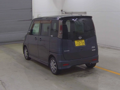 NISSAN ROOX