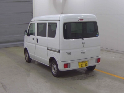 NISSAN NV100 CLIPPER