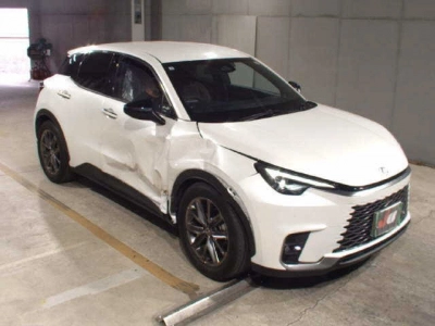 LEXUS LBX