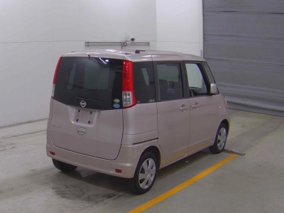 NISSAN ROOX