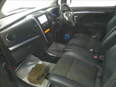 SUZUKI WAGON R STINGRAY