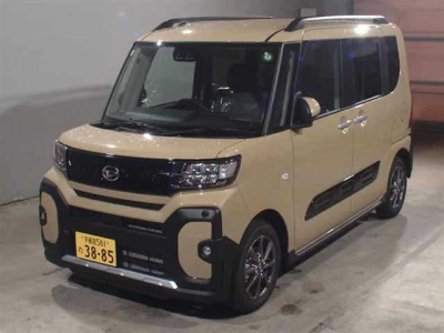 DAIHATSU TANTO FUN CROSS