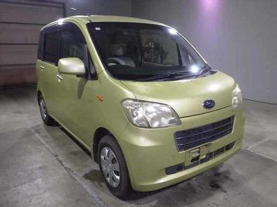 SUBARU LUCRA