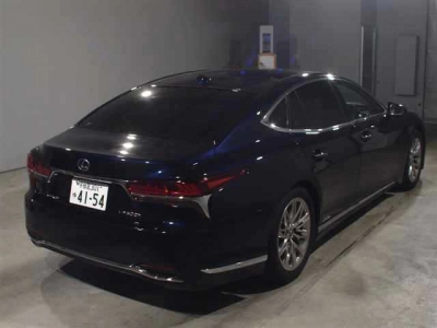 LEXUS LS