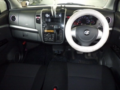 SUZUKI WAGON R STINGRAY