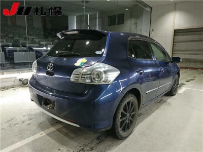 TOYOTA BLADE