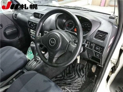 DAIHATSU TERIOS KID