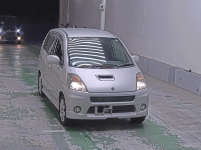 SUZUKI MRWAGON