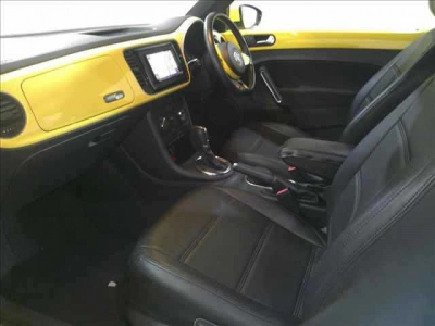 VOLKSWAGEN THE BEETLE