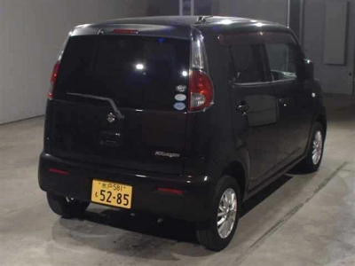 SUZUKI MRWAGON