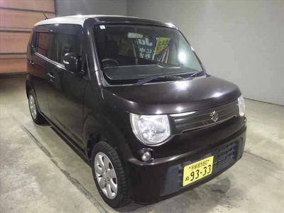 SUZUKI MRWAGON