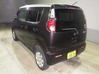 SUZUKI MRWAGON