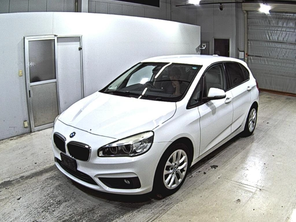 BMW 2 SERIES