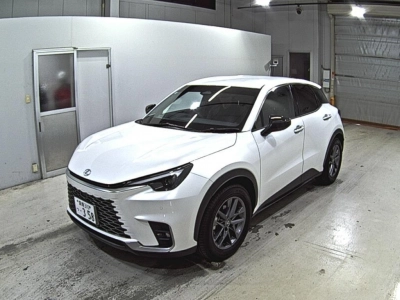 LEXUS LBX