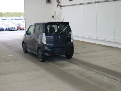 SUZUKI WAGON R STINGRAY