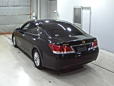 TOYOTA CROWN HYBRID