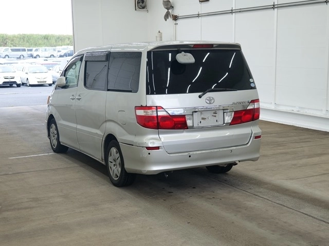 TOYOTA ALPHARD V