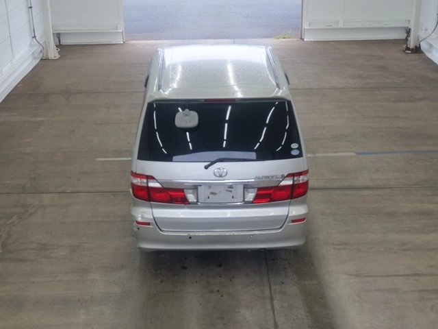 TOYOTA ALPHARD V