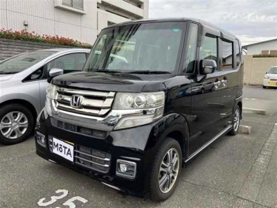 HONDA N BOX CUSTOM