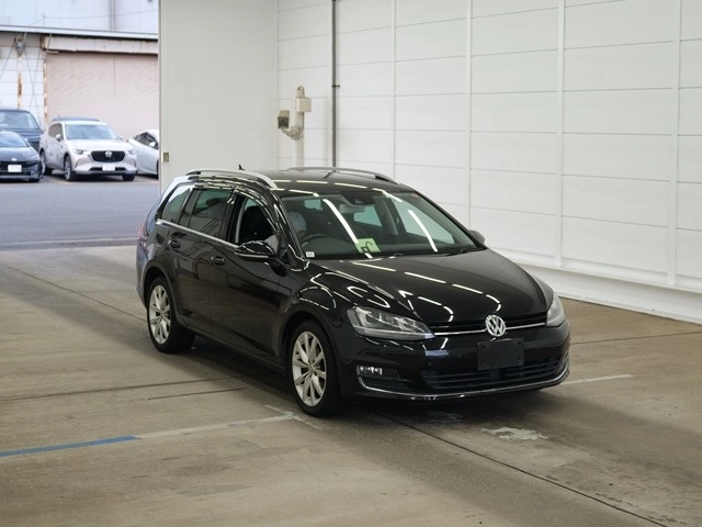 VOLKSWAGEN GOLF VARIANT