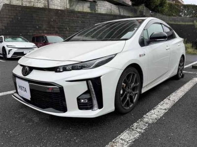 TOYOTA PRIUS PHV