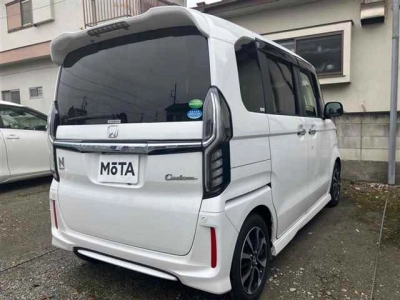 HONDA N BOX CUSTOM