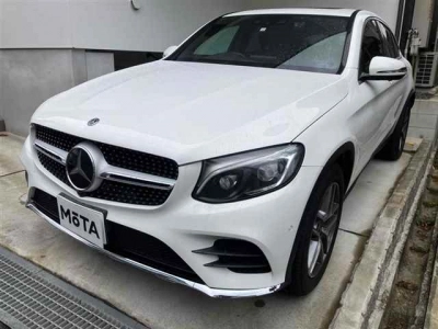 MERCEDES BENZ GLC