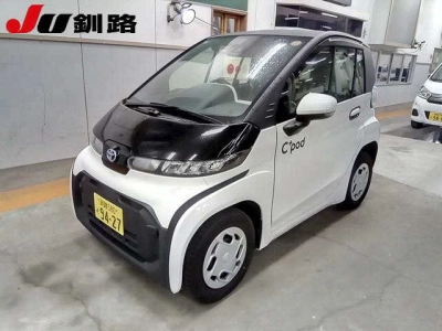 TOYOTA C+POD