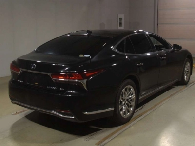 LEXUS LS