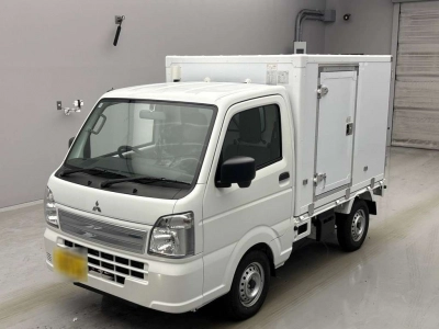 MITSUBISHI MINICAB TRUCK