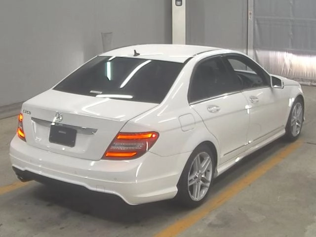 MERCEDES BENZ C CLASS