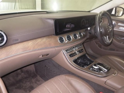 MERCEDES BENZ E CLASS STATION WAGON