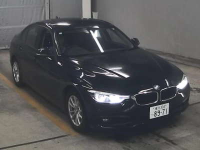 BMW 3 SERIES