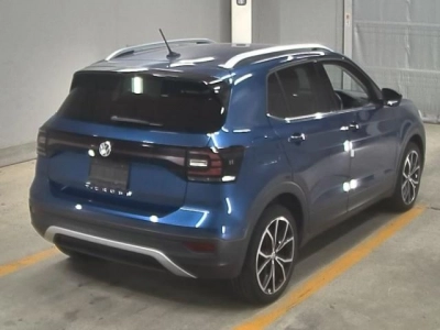 VOLKSWAGEN T-CROSS