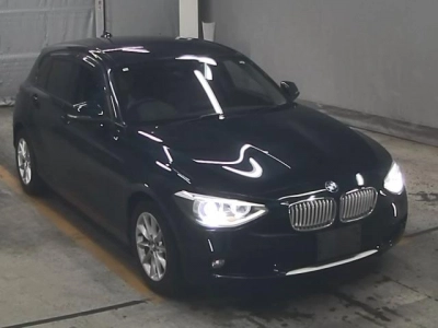 BMW 1 SERIES