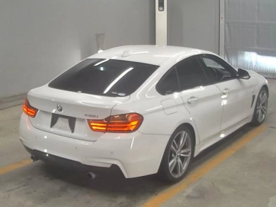 BMW 4 SERIES