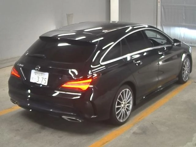 MERCEDES BENZ CLA SHOOTING BRAKE