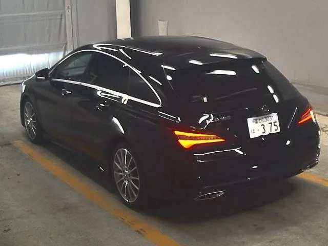 MERCEDES BENZ CLA SHOOTING BRAKE