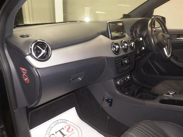 MERCEDES BENZ B CLASS
