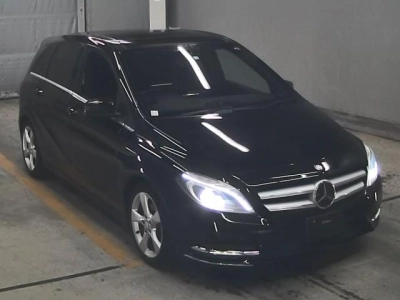 MERCEDES BENZ B CLASS