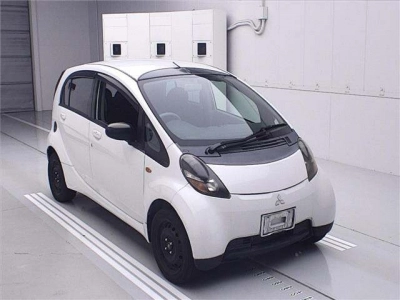MITSUBISHI I