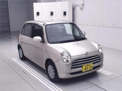 DAIHATSU MIRA GINO
