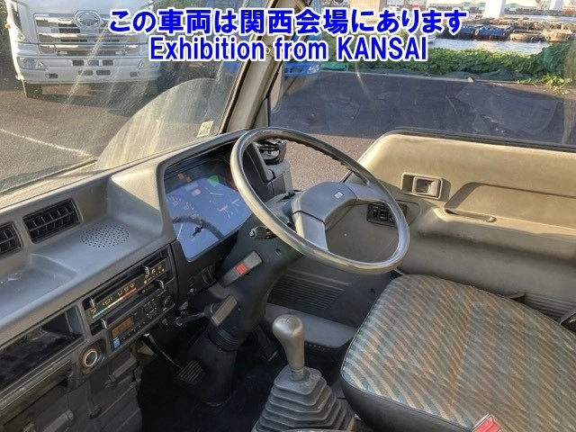 MITSUBISHI CANTER